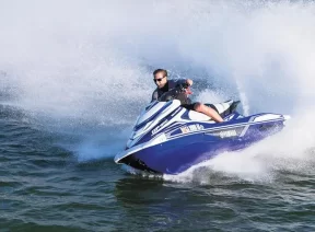 Moto de agua / Jet sky